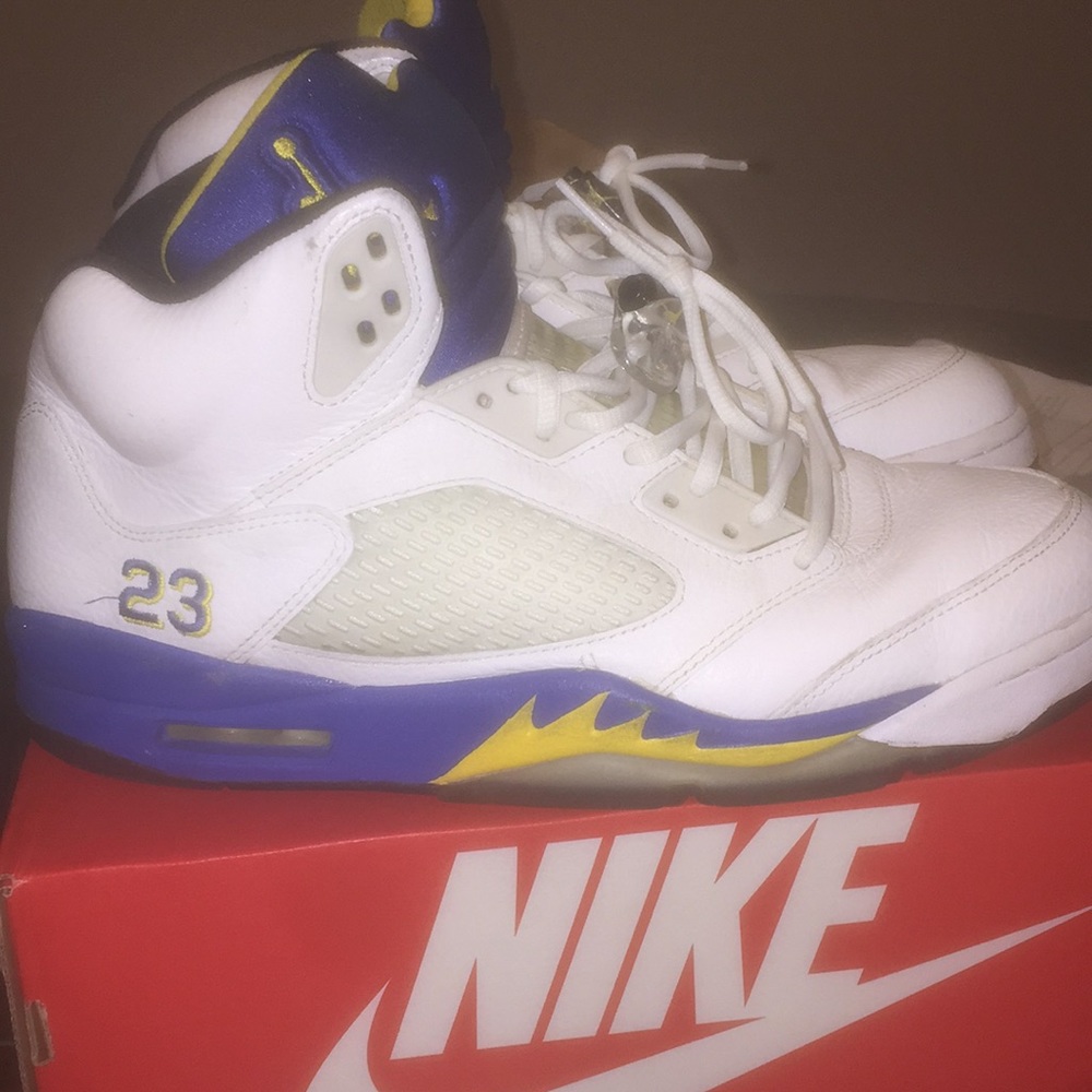 Air Jordan 5 Laney